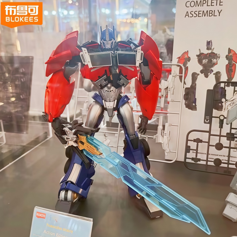 Blokees Transformers Optimus P - đánh giá và giá Model Kit Transformers Blokees