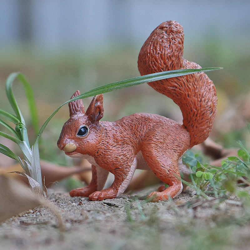 Oenux Nông Trại Hoang Dã Mô Hì - đánh giá và giá Model Kit Lizard