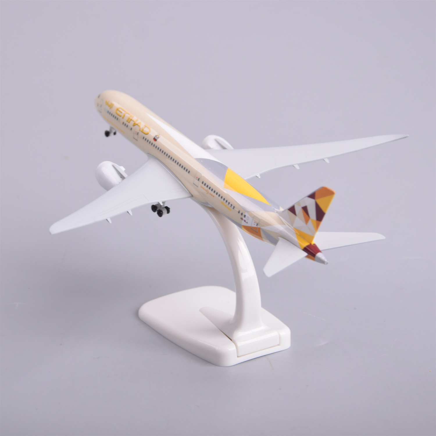 1/300 Scale 20cm Etihad B787 D - đánh giá và giá Model Kit Store