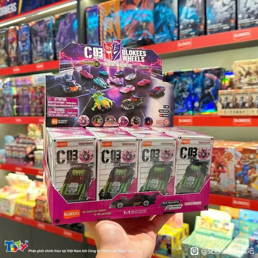 Original Blokees Transformers  - đánh giá và giá Model Kit Transformers Blokees